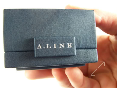 Nabuka ring box for Alink Jewelers by Swiss Packaging